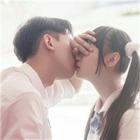 裸体美女上身头像4