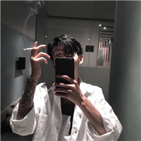 黑白漫画头像男日系兄弟8