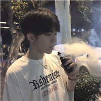 霸气头像坐在地上的4