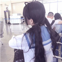 女生盘头卡通头像4
