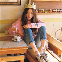 黄家驹高清头像女可爱搞怪10