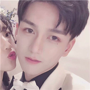 帅气照片冷酷男生1