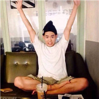 红酒上的狮子头像是什么牌子11