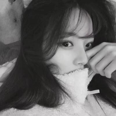 动漫女生头像丑7