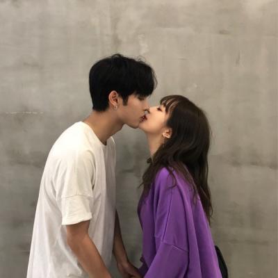 喝酒的欧美男生头像5