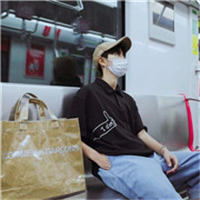 黑色背景线条哭脸头像7