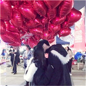 帅哥美女头像卡通手绘4