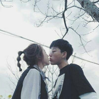 qq头像女生伤感黑白二次元3