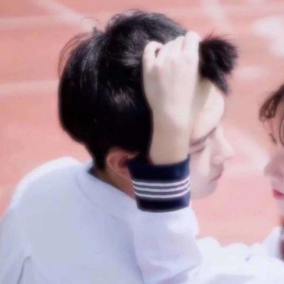 关于女生的q版动漫人物图片5