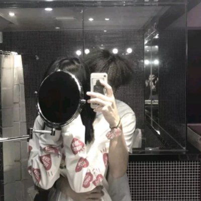 好看的女生漫画头像全身7