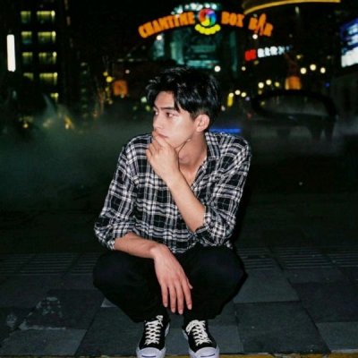 耳机漫画图片男生头像1