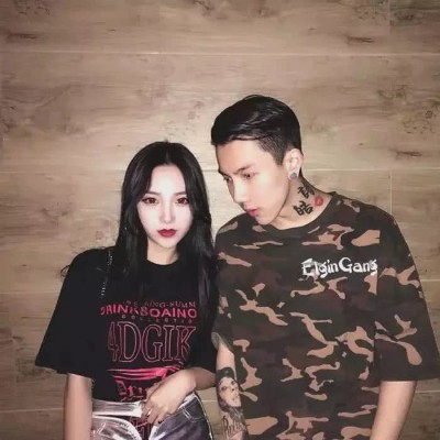 非主流头像那个女的叫什么来4