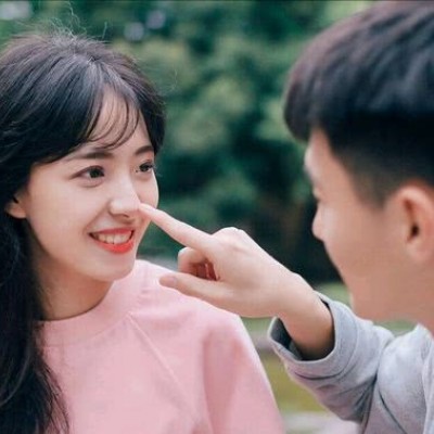 好看的情侣头像可爱搞怪3