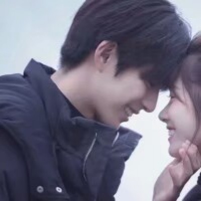 qq冷酷头像女4