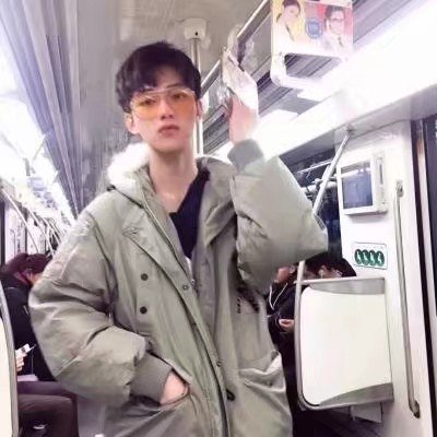 单身男漫画戴口罩头像3