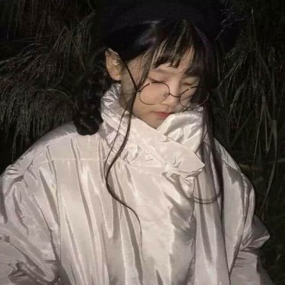 漫画女生头像帅气情侣头像13