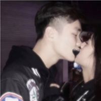 呆萌搞怪男QQ头像2