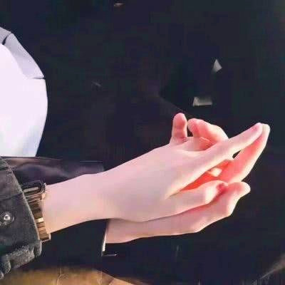 黄家驹高清头像女可爱搞怪11