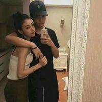 夏洛特边路伤感头像5