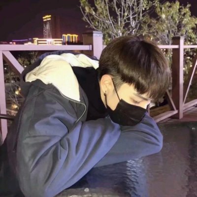 薛之谦卡通扣扣头像9
