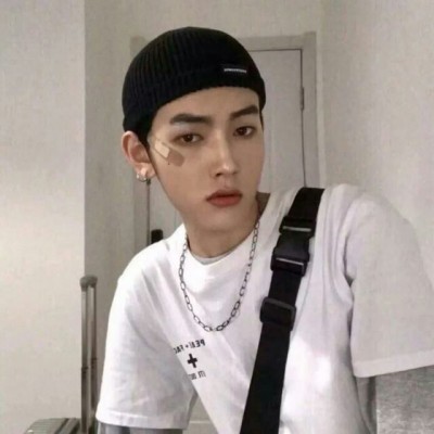 嘻哈少年帅哥头像3