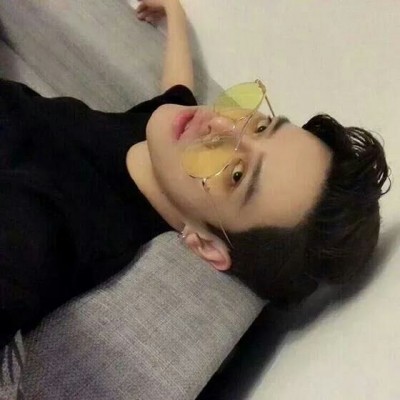 好看头像男眼镜潮流4