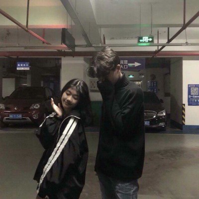 小破孩情侣头像动漫男伤感4