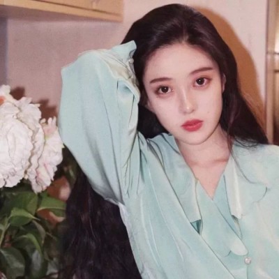 美女素描头像步骤图14