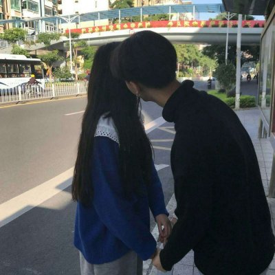 带莹字的头像图片卡通5