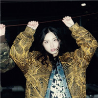 动漫女生头像丑9
