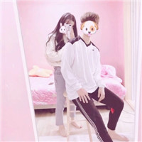 情侣接吻头像女搞怪可爱13