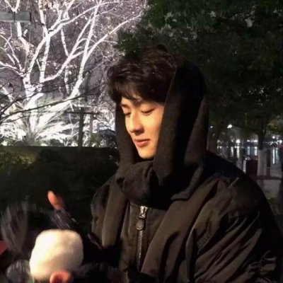 很炫酷的动漫男头像5