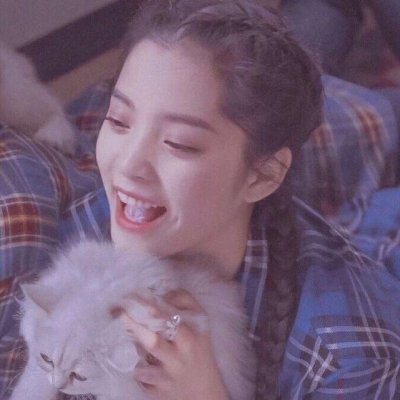 微信头像男戴黑色口罩3