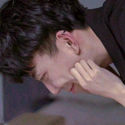 16帅哥图片头像成熟6